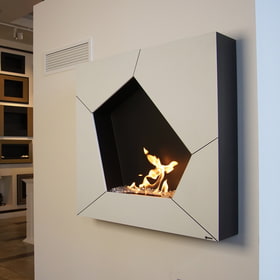 Wall mounted Bioethanol fireplace BALL TÜV